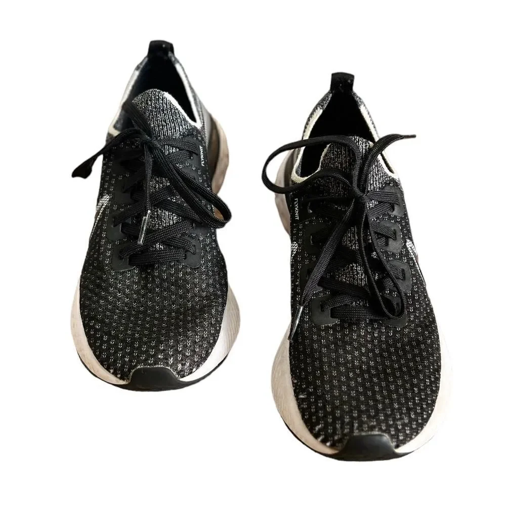 Nike React Flyknit Black White Running Shoes Size 7.5